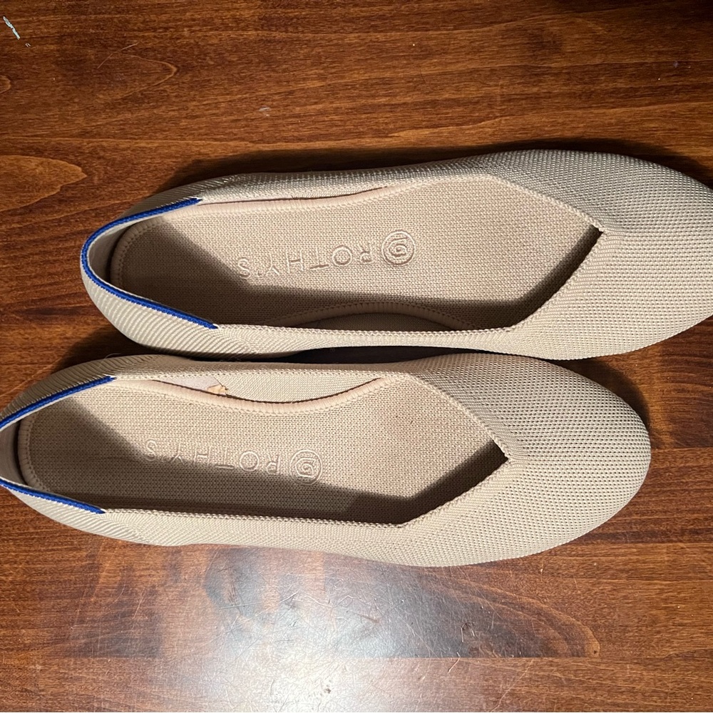 COPY - Rothy tan flats size 9 1/2